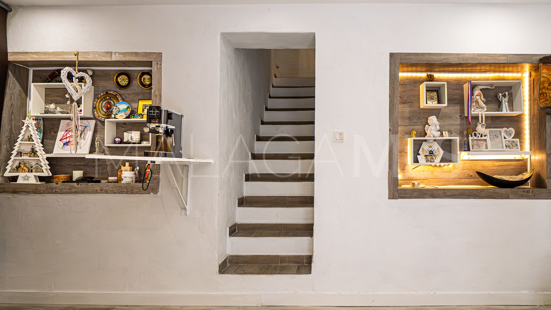 Hus i byn for sale in Malaga - Centro