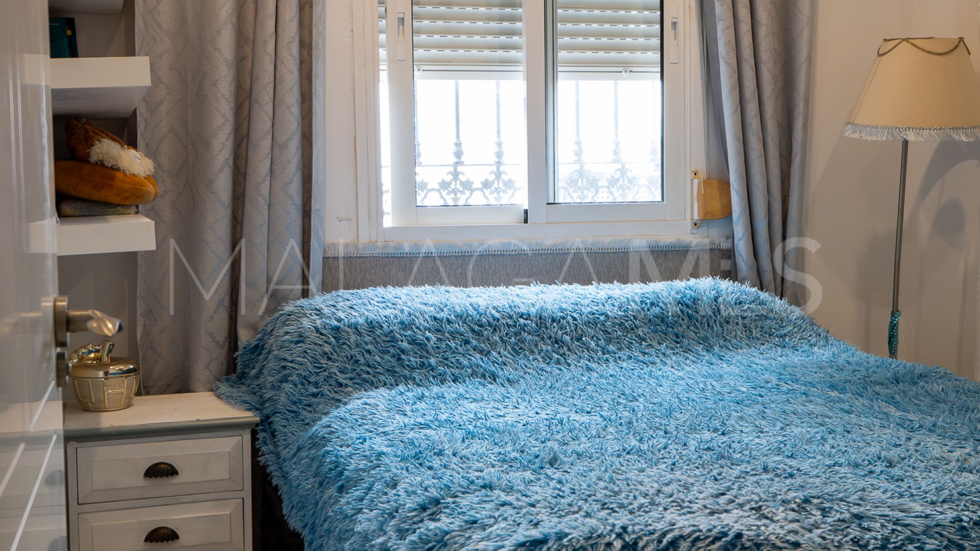 Hus i byn for sale in Malaga - Centro