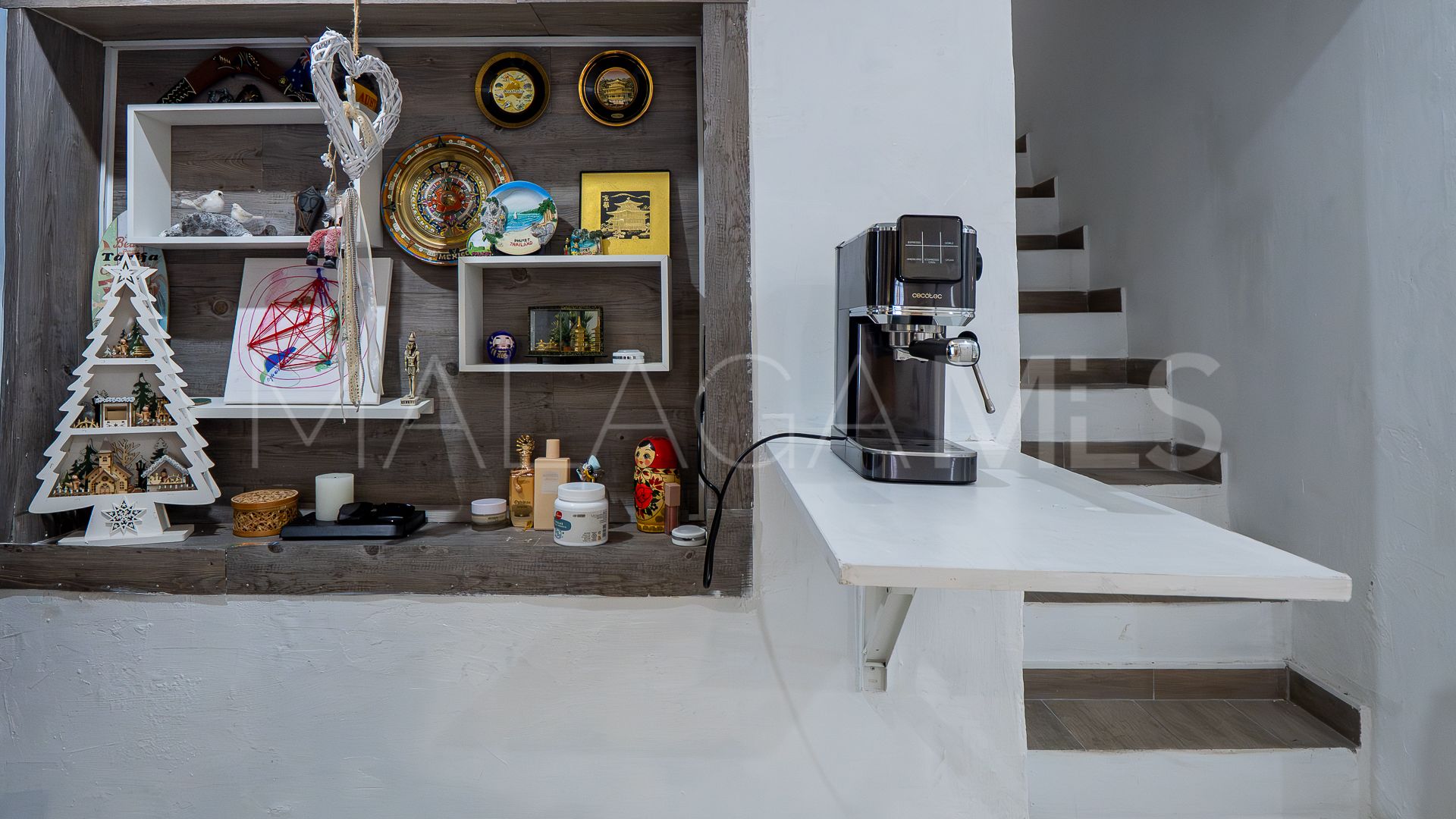 Hus i byn for sale in Malaga - Centro