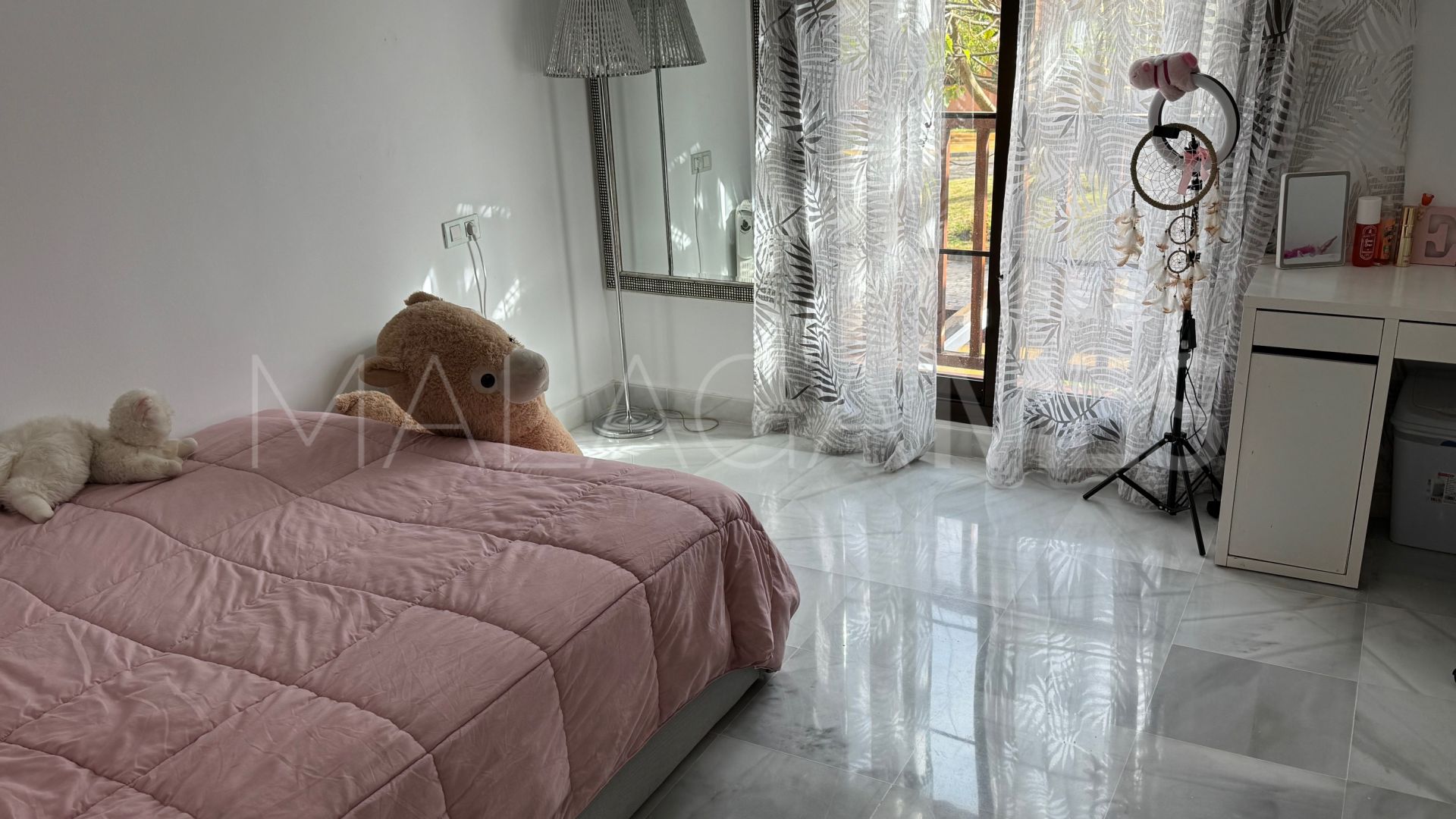 Apartamento with 4 bedrooms for sale in Hacienda del Sol