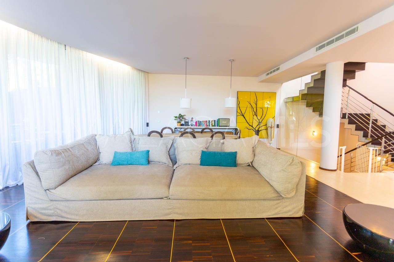 Einfamilienhaushälfte for sale in Meisho Hills