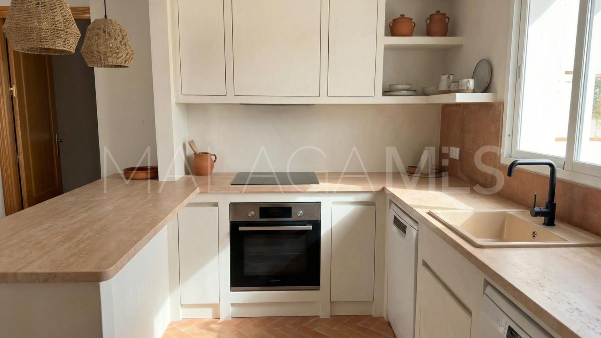 Wohnung for sale in Los Pinos de Aloha