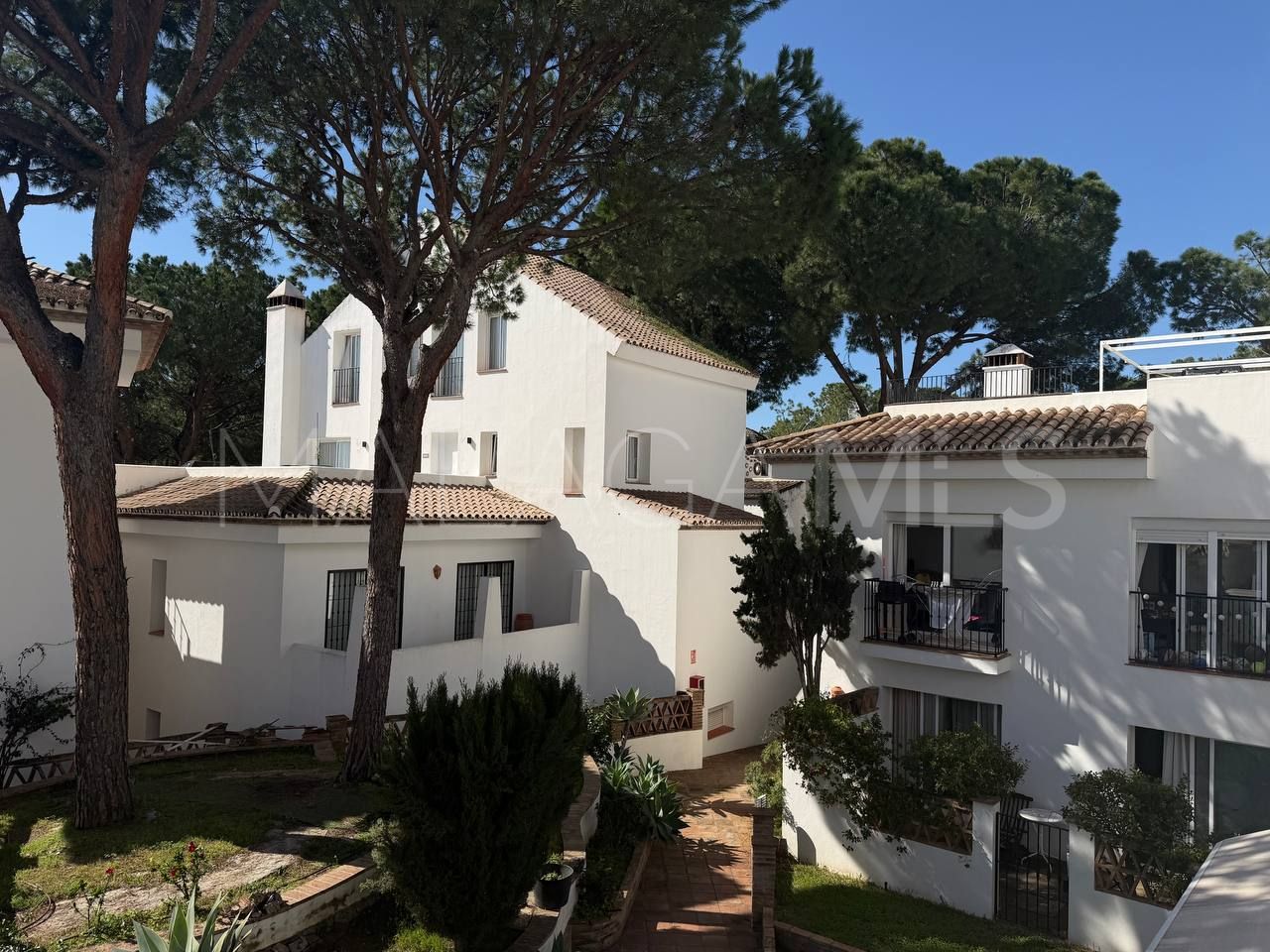 Appartement for sale in Los Pinos de Aloha