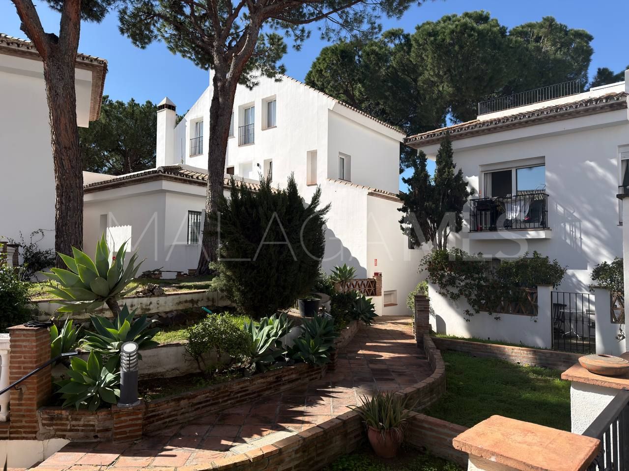 Appartement for sale in Los Pinos de Aloha