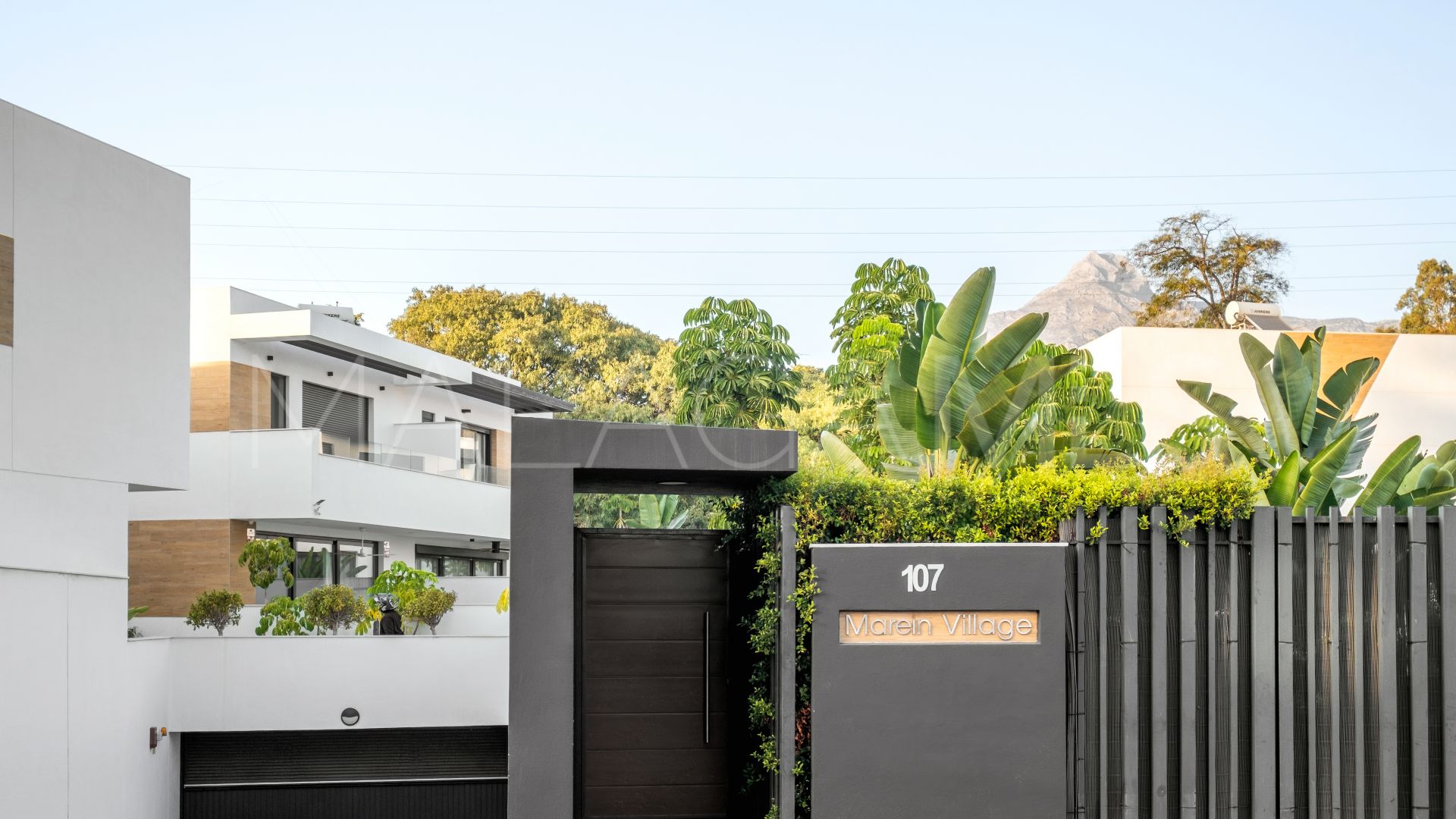 Radhus for sale in Los Naranjos