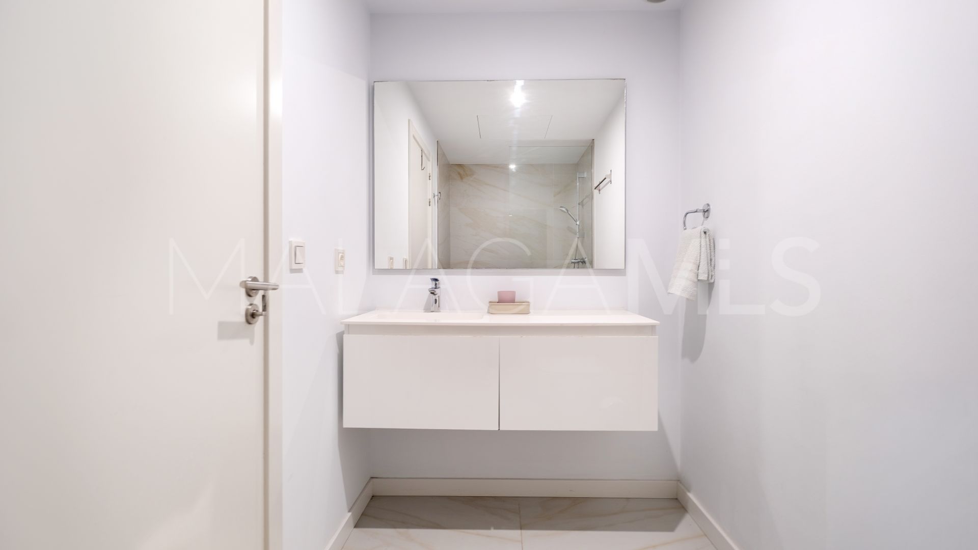 Radhus for sale in Los Naranjos