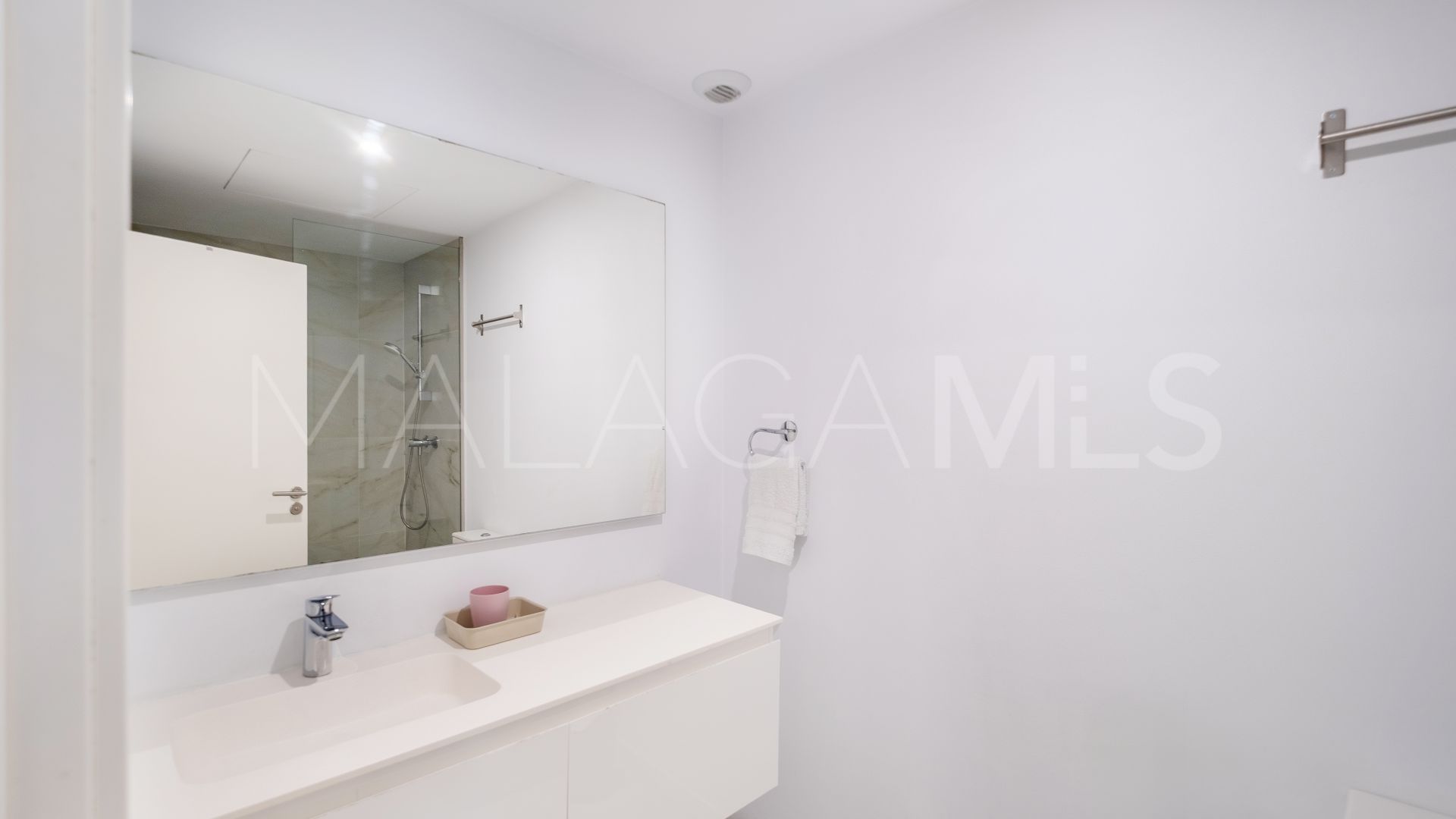 Radhus for sale in Los Naranjos