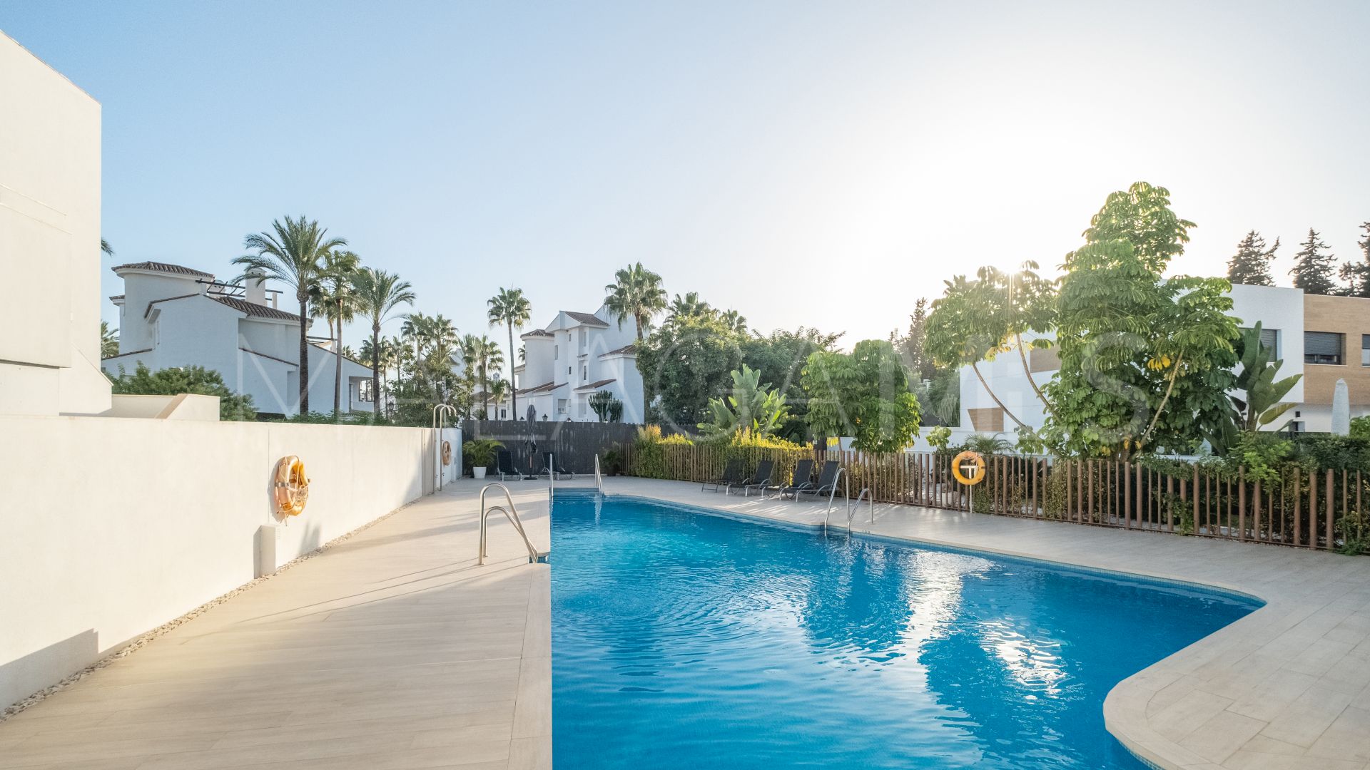 Radhus for sale in Los Naranjos