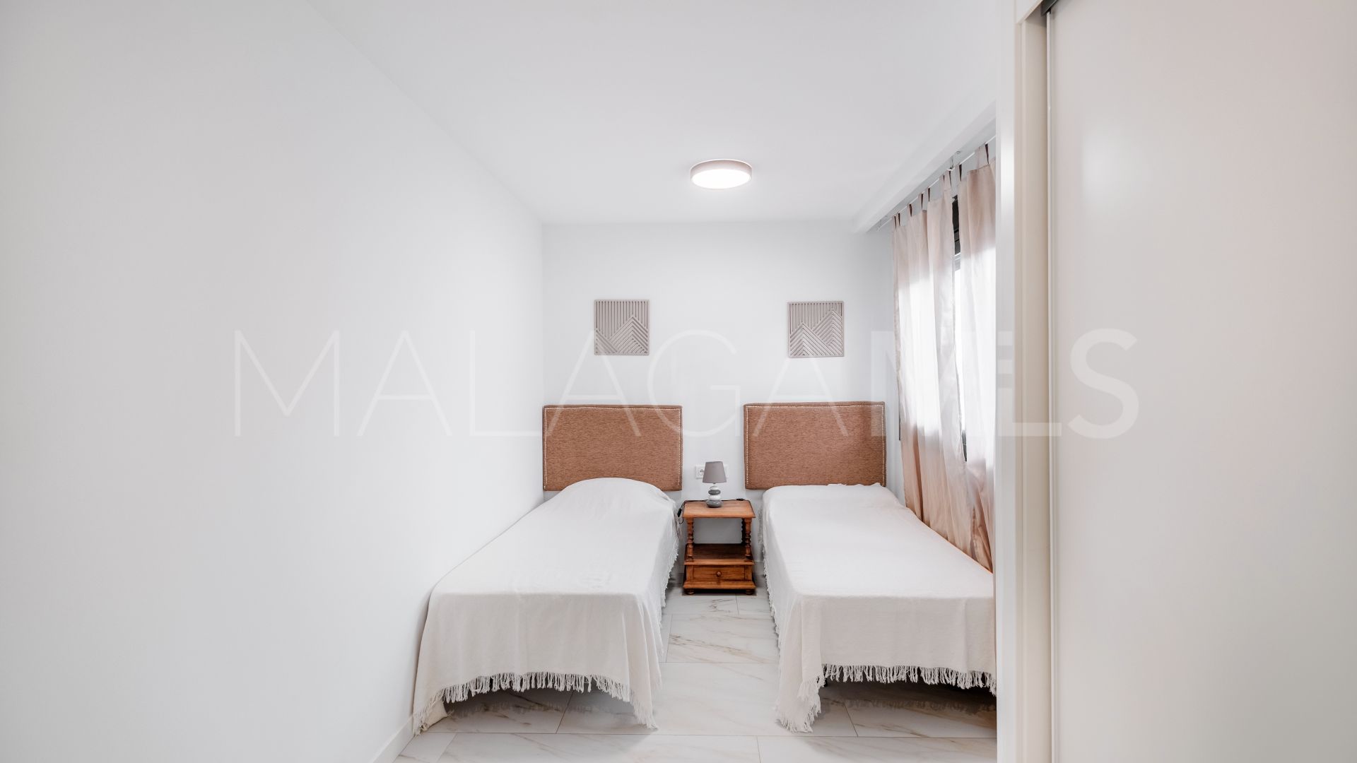 Radhus for sale in Los Naranjos