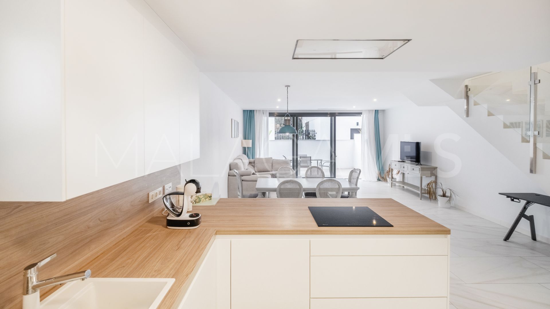 Radhus for sale in Los Naranjos