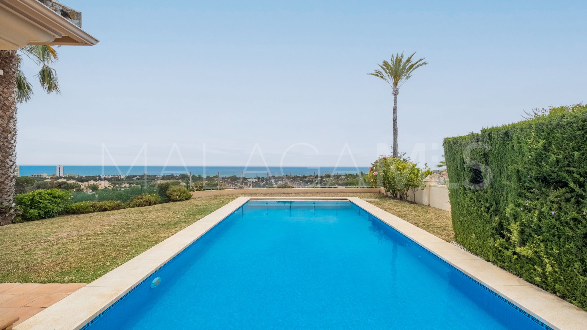 For sale Elviria 7 bedrooms villa