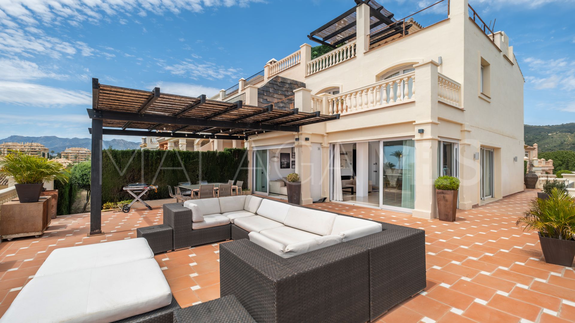 Maison jumelée for sale in Elviria