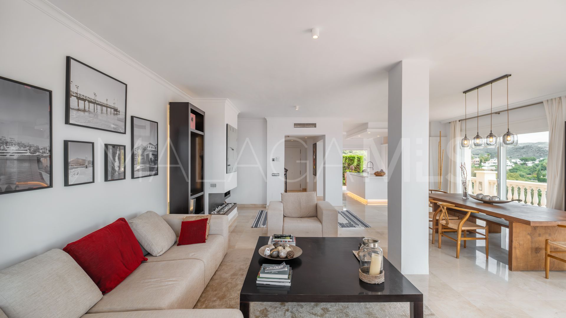 Maison jumelée for sale in Elviria