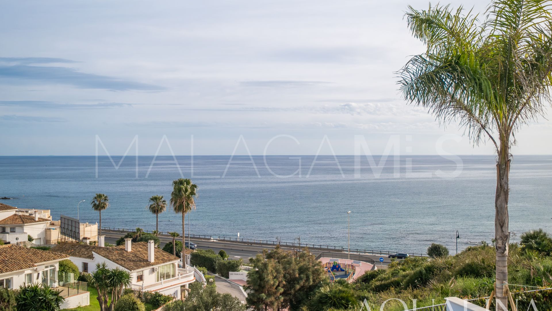 Buy adosado de 4 bedrooms in El Chaparral
