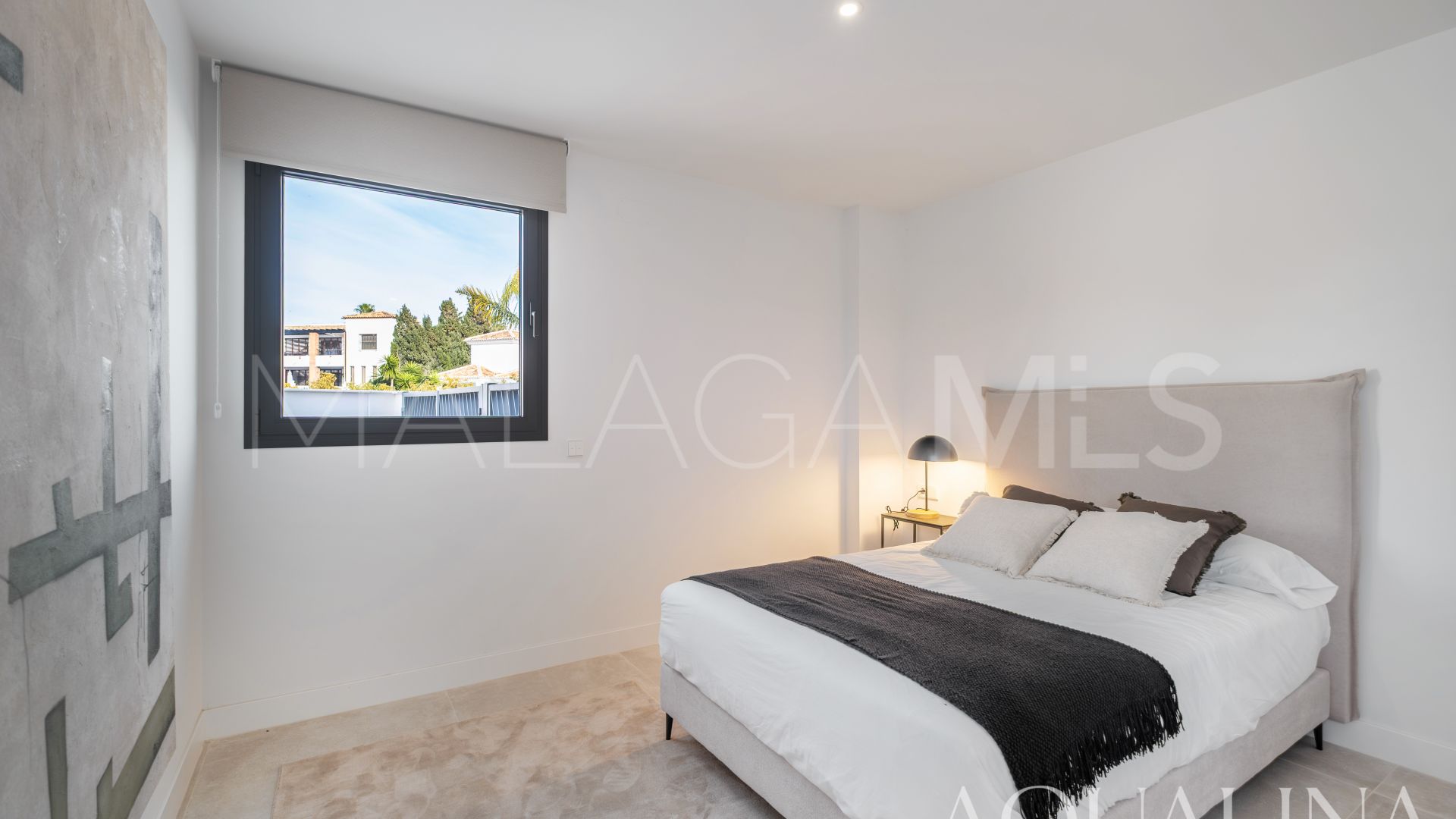 Buy adosado de 4 bedrooms in El Chaparral