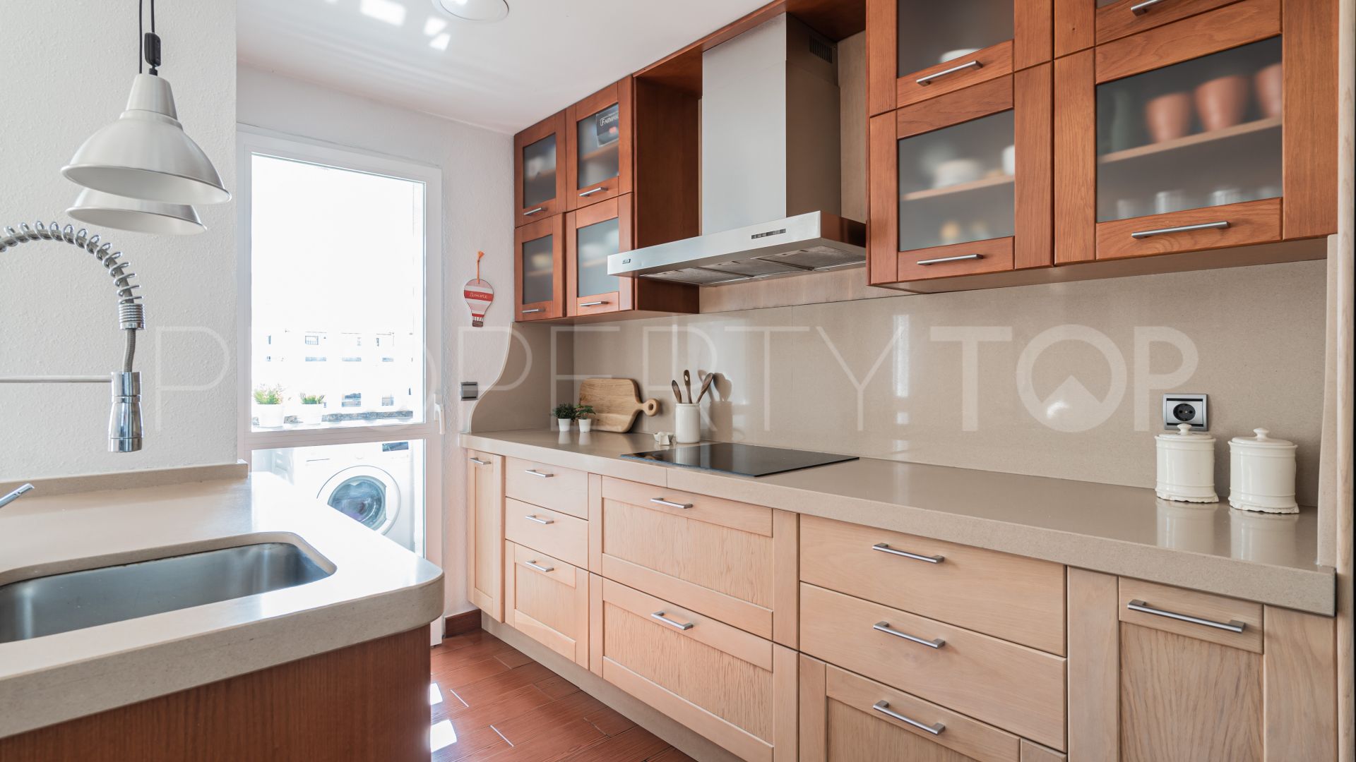 Atico duplex con 3 dormitorios en venta en S. Pedro Centro