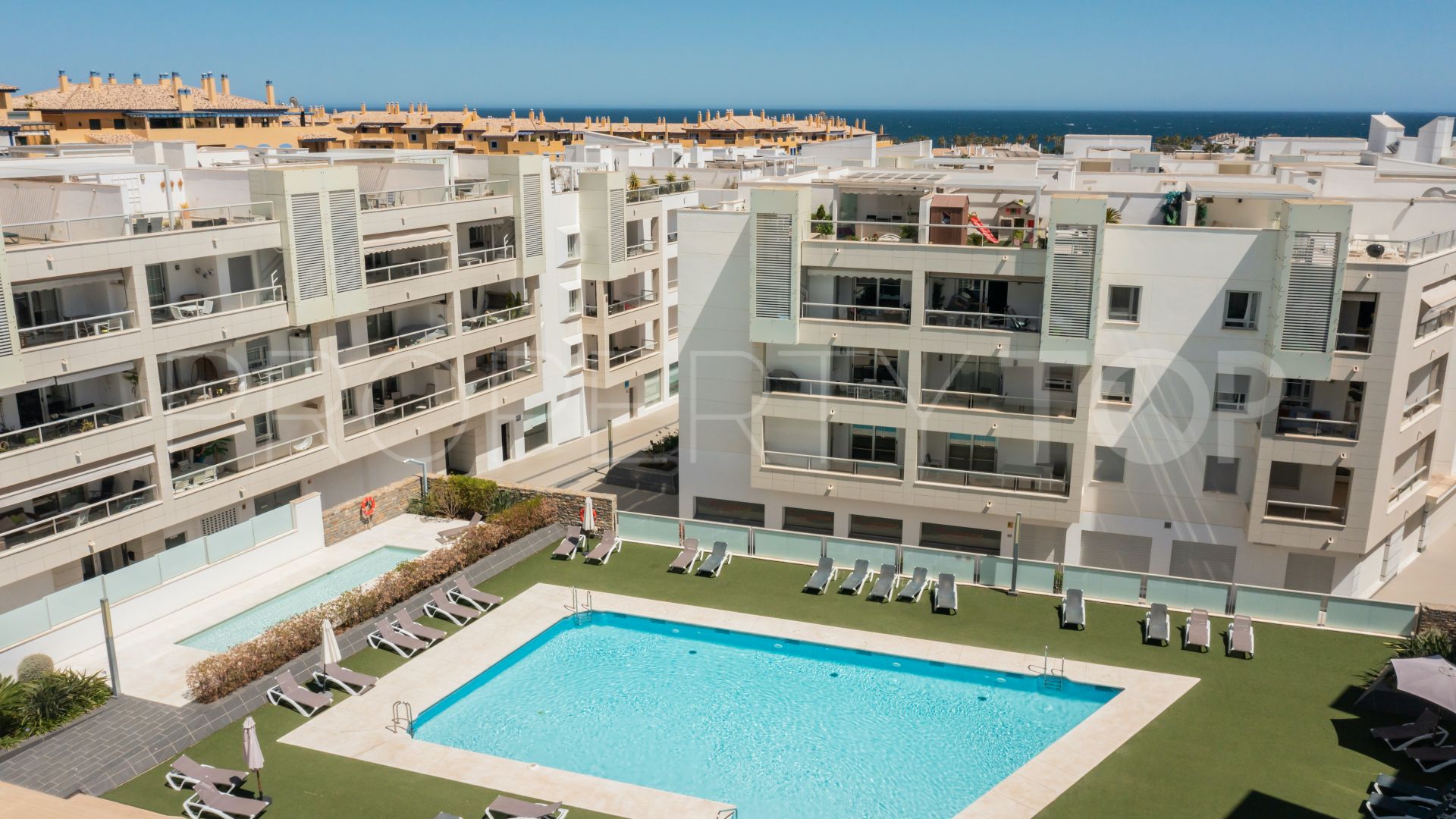 Los Arqueros Beach, atico duplex de 3 dormitorios en venta