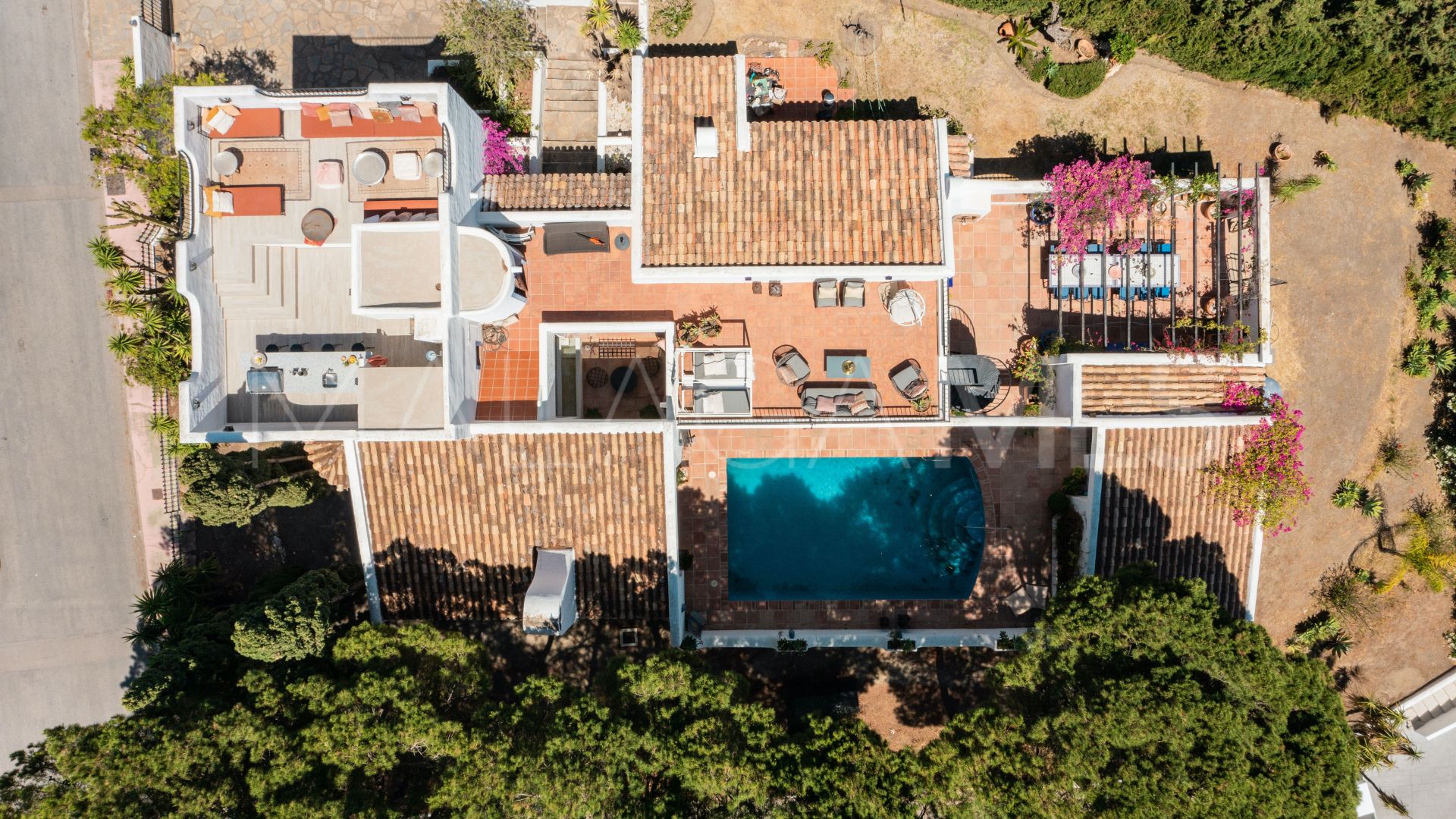 Se vende villa in Nueva Andalucia