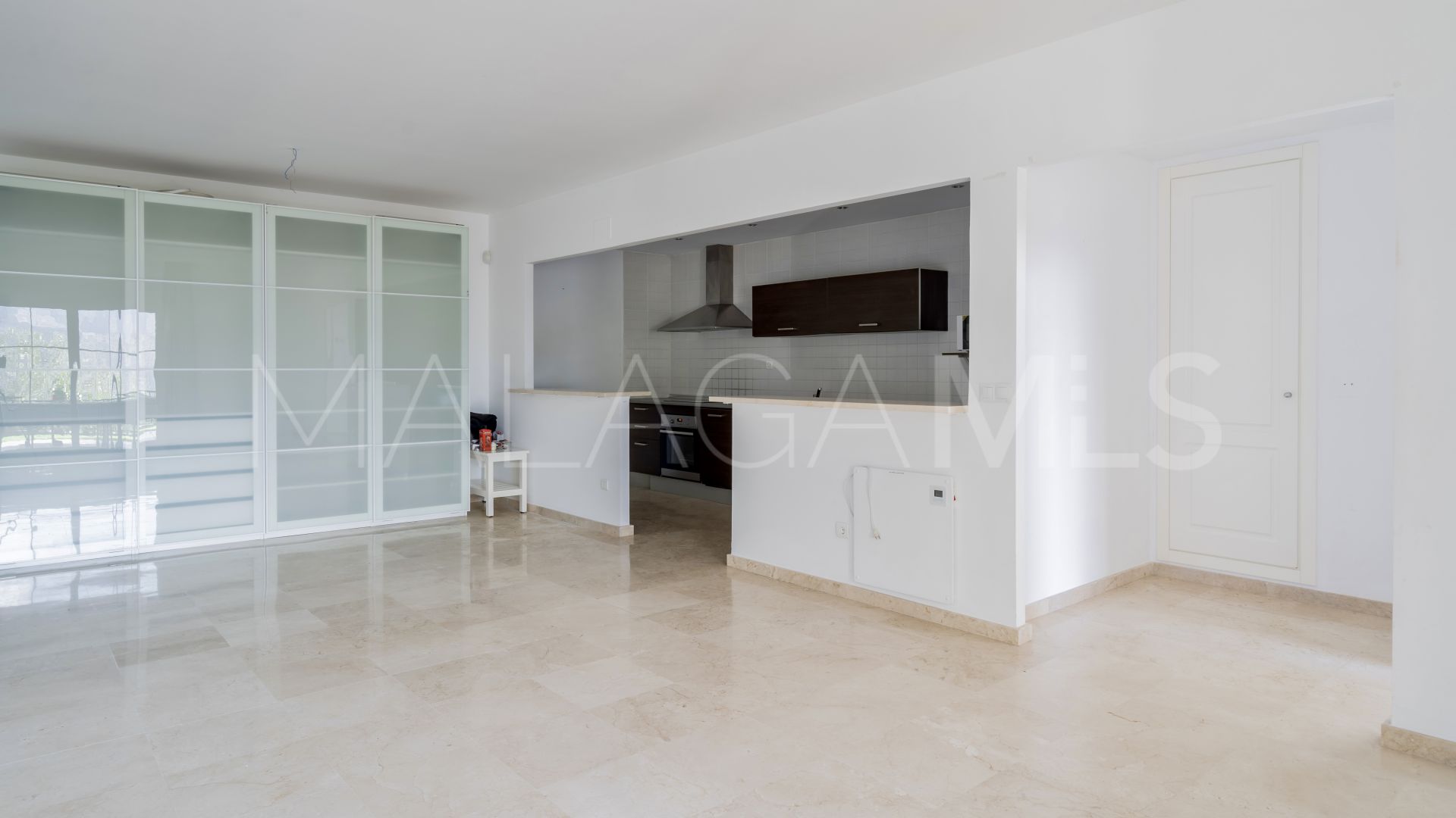 For sale 2 bedrooms ground floor apartment in Carretera de Istan