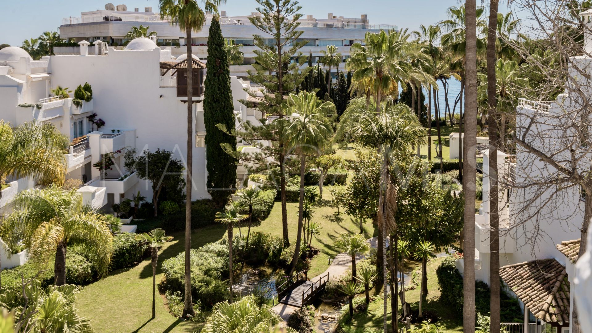 Marbella Golden Mile, atico duplex for sale de 3 bedrooms