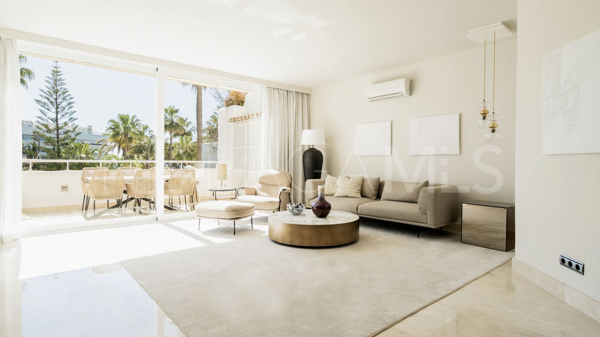 Marbella Golden Mile, atico duplex for sale de 3 bedrooms