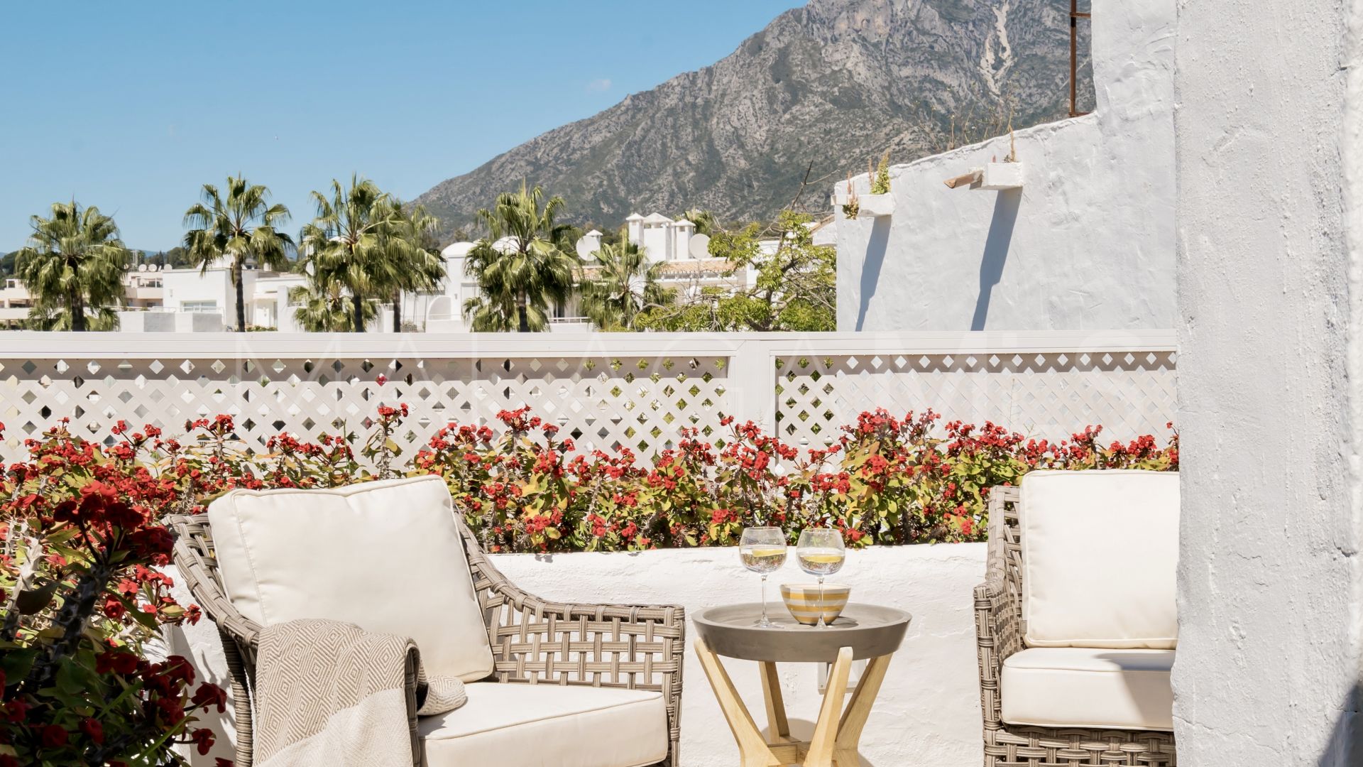 Marbella Golden Mile, atico duplex for sale de 3 bedrooms