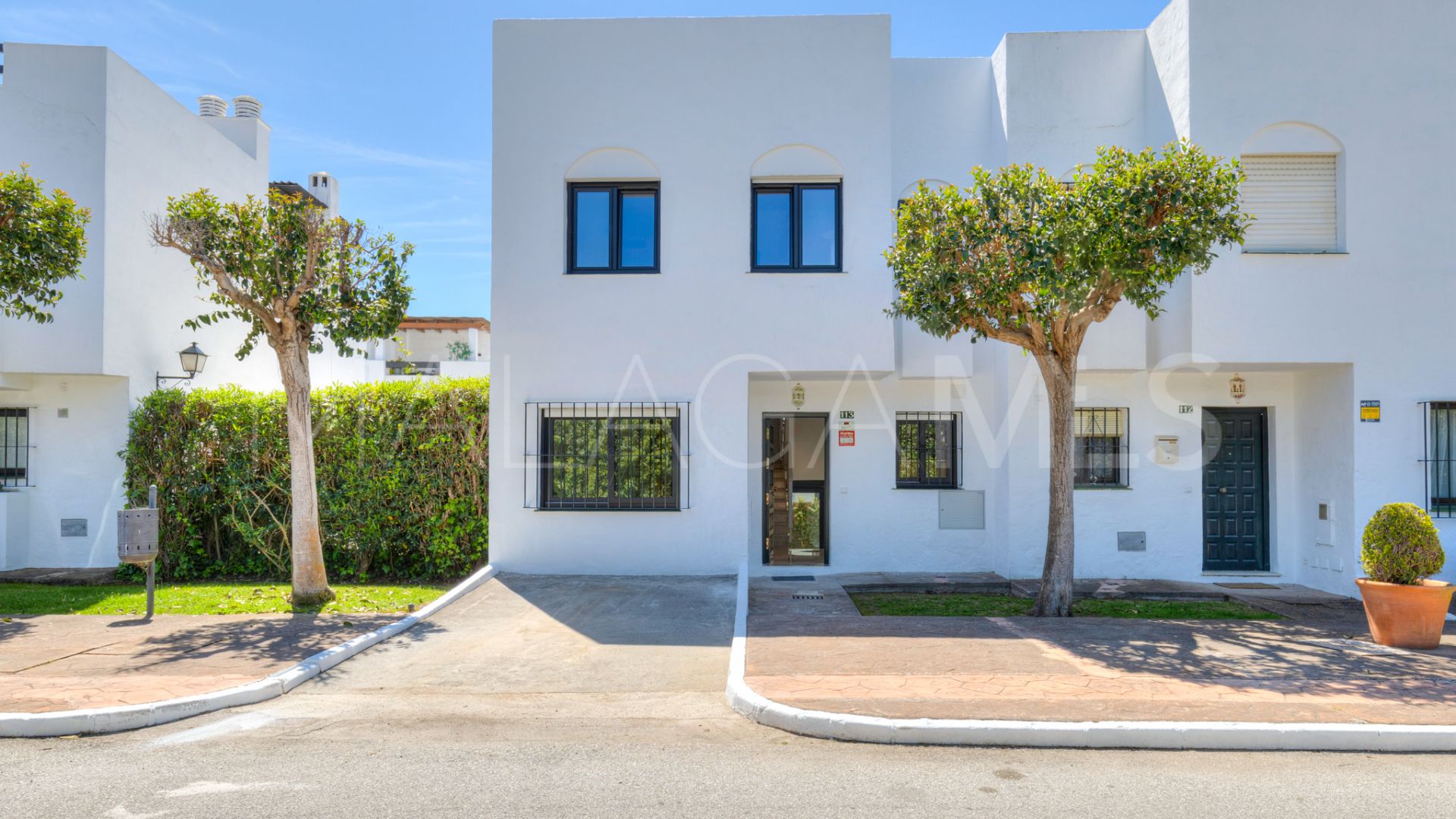 4 bedrooms town house in San Pedro de Alcantara for sale