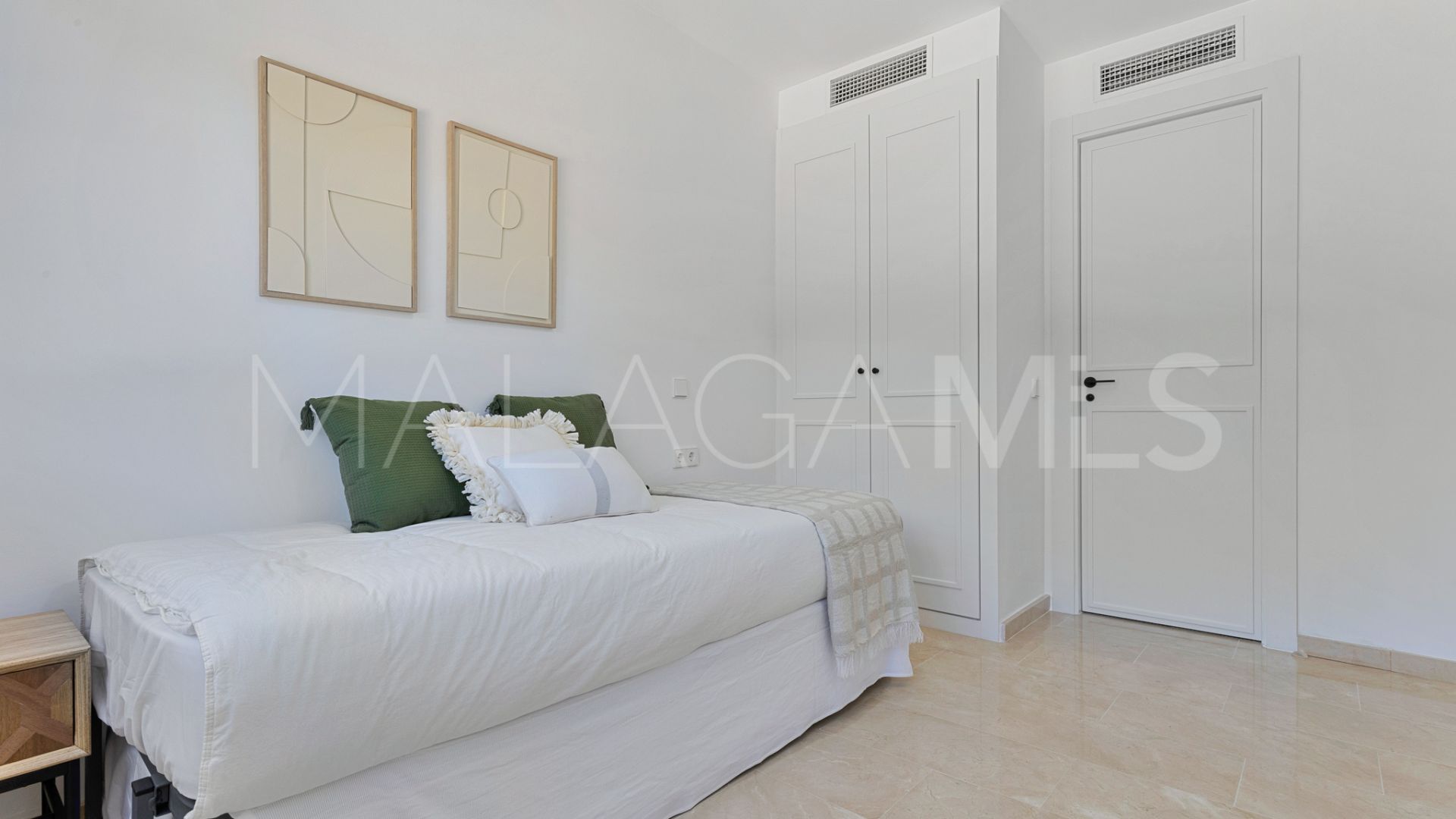 4 bedrooms town house in San Pedro de Alcantara for sale