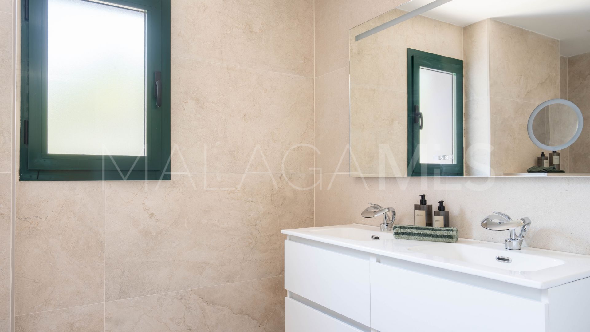 Apartamento a la venta in San Pedro de Alcantara