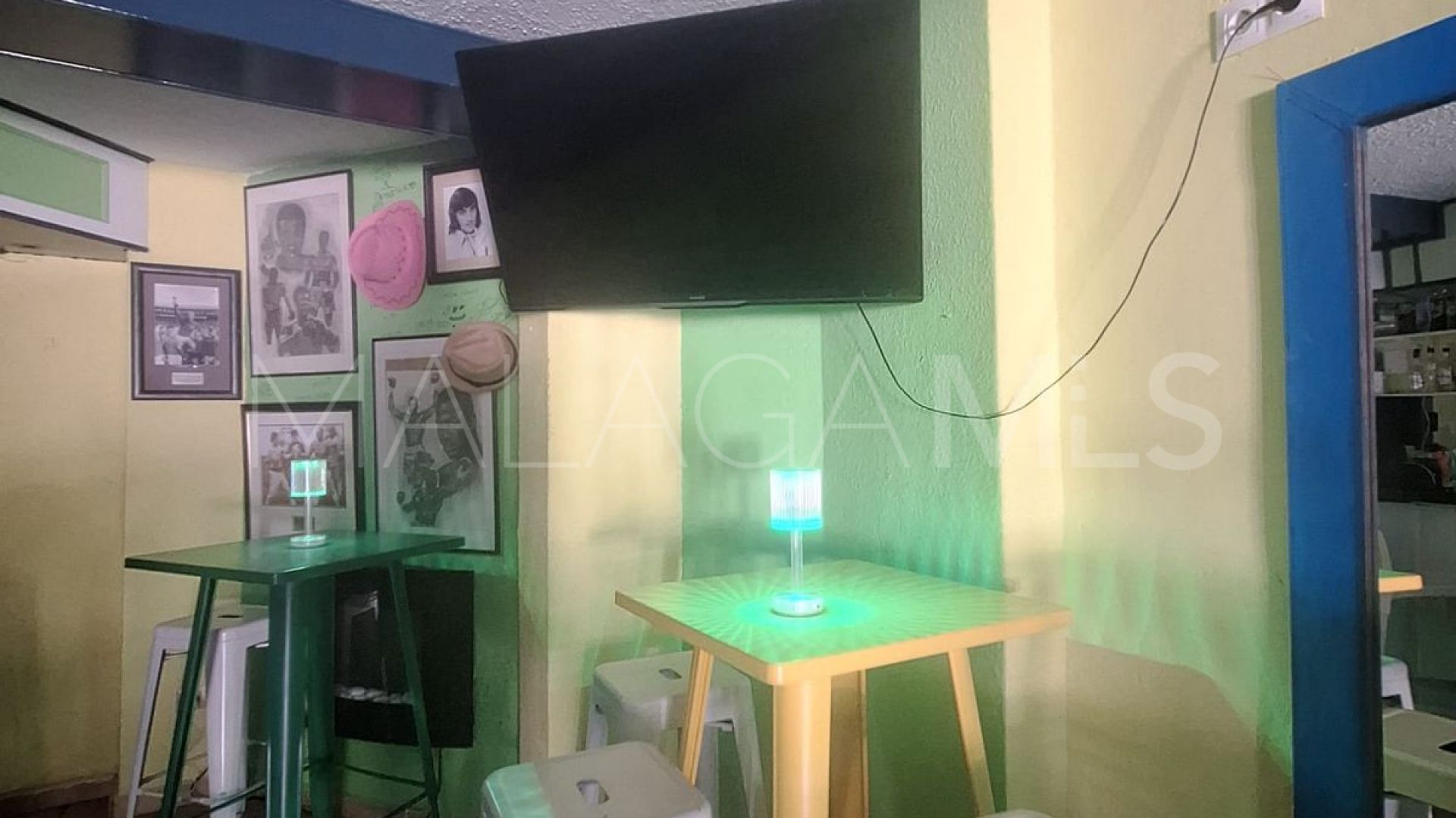 Kommersiella lokaler for sale in Puerto de Cabopino