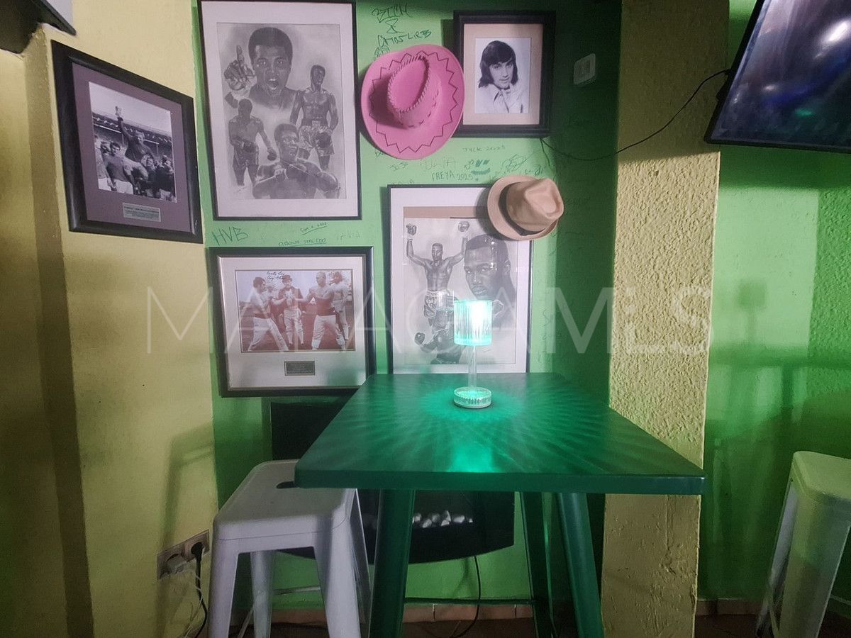 Kommersiella lokaler for sale in Puerto de Cabopino