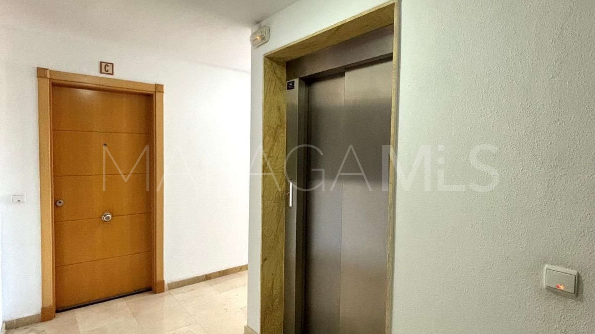 Buy apartamento planta baja in Benalmadena