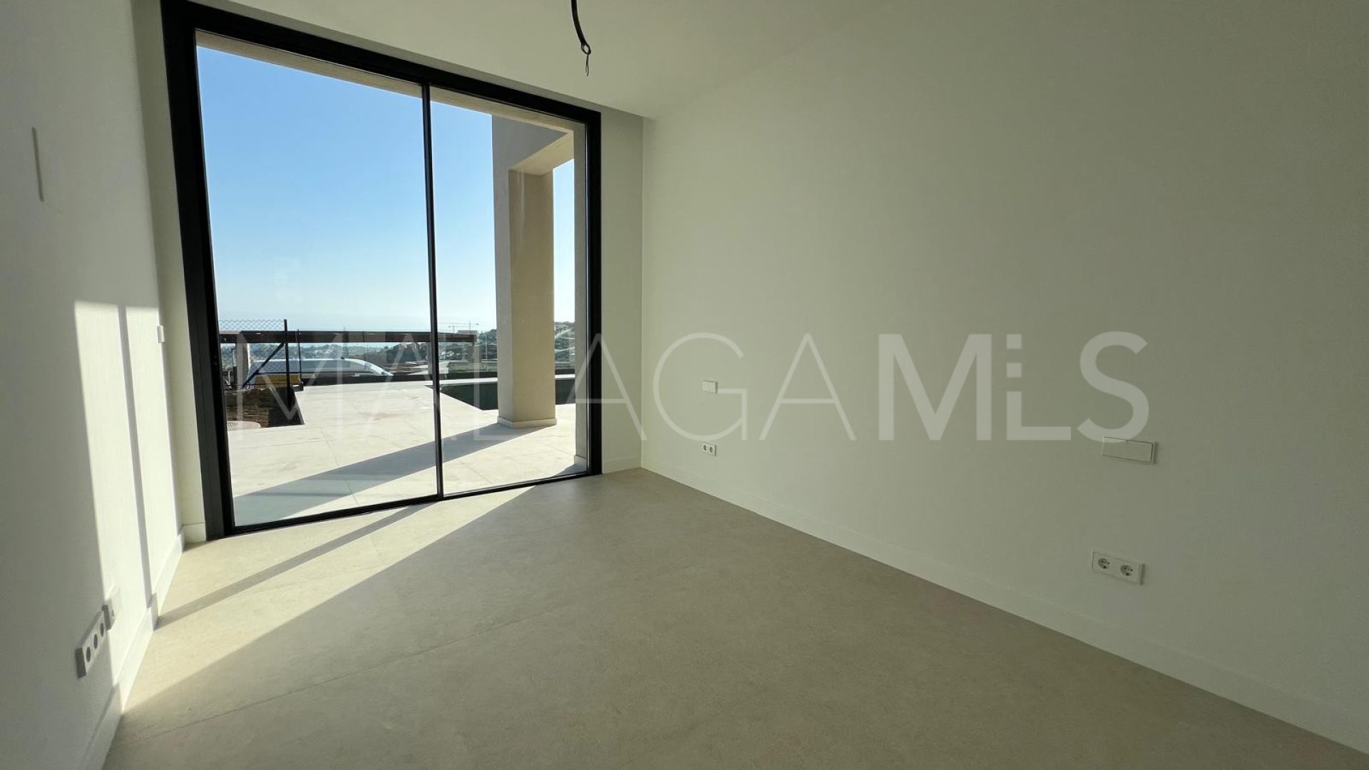 Villa for sale in Benahavis