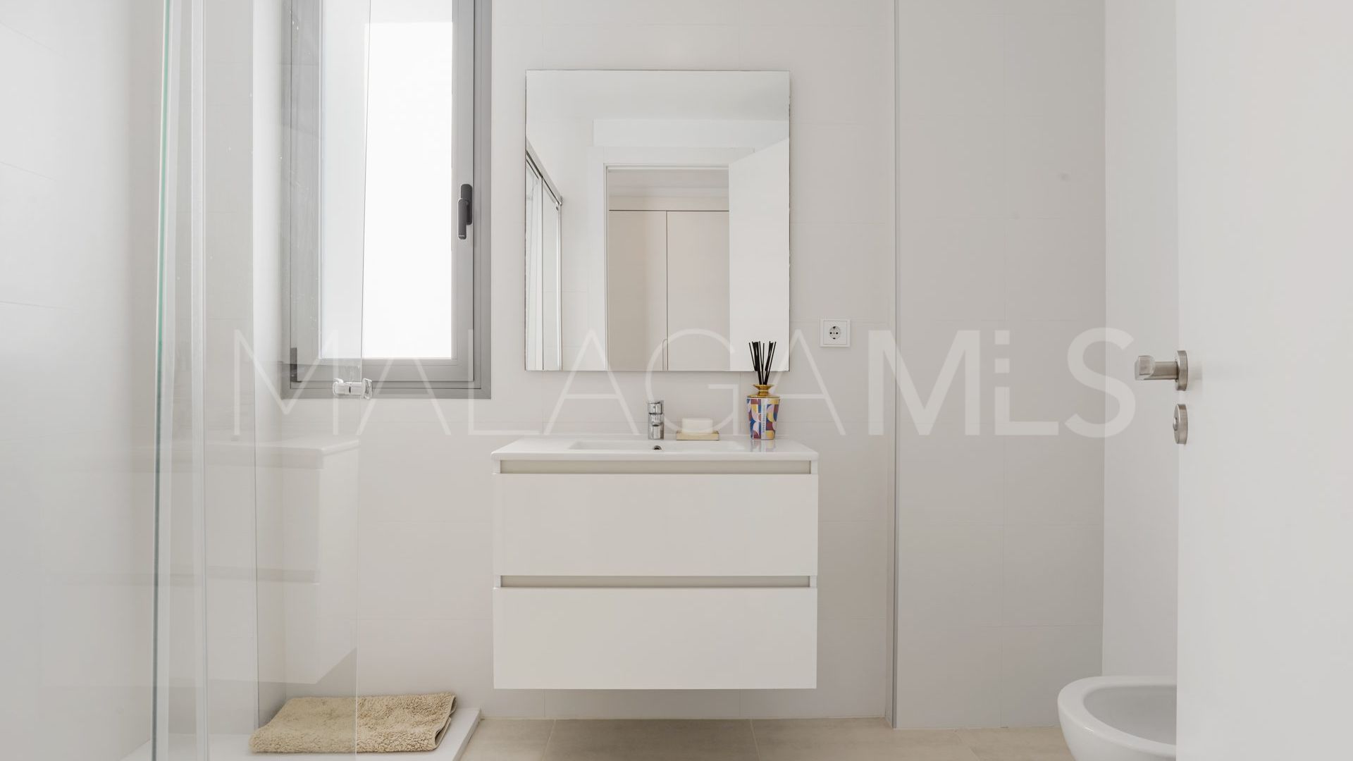 Takvåning for sale in Estepona