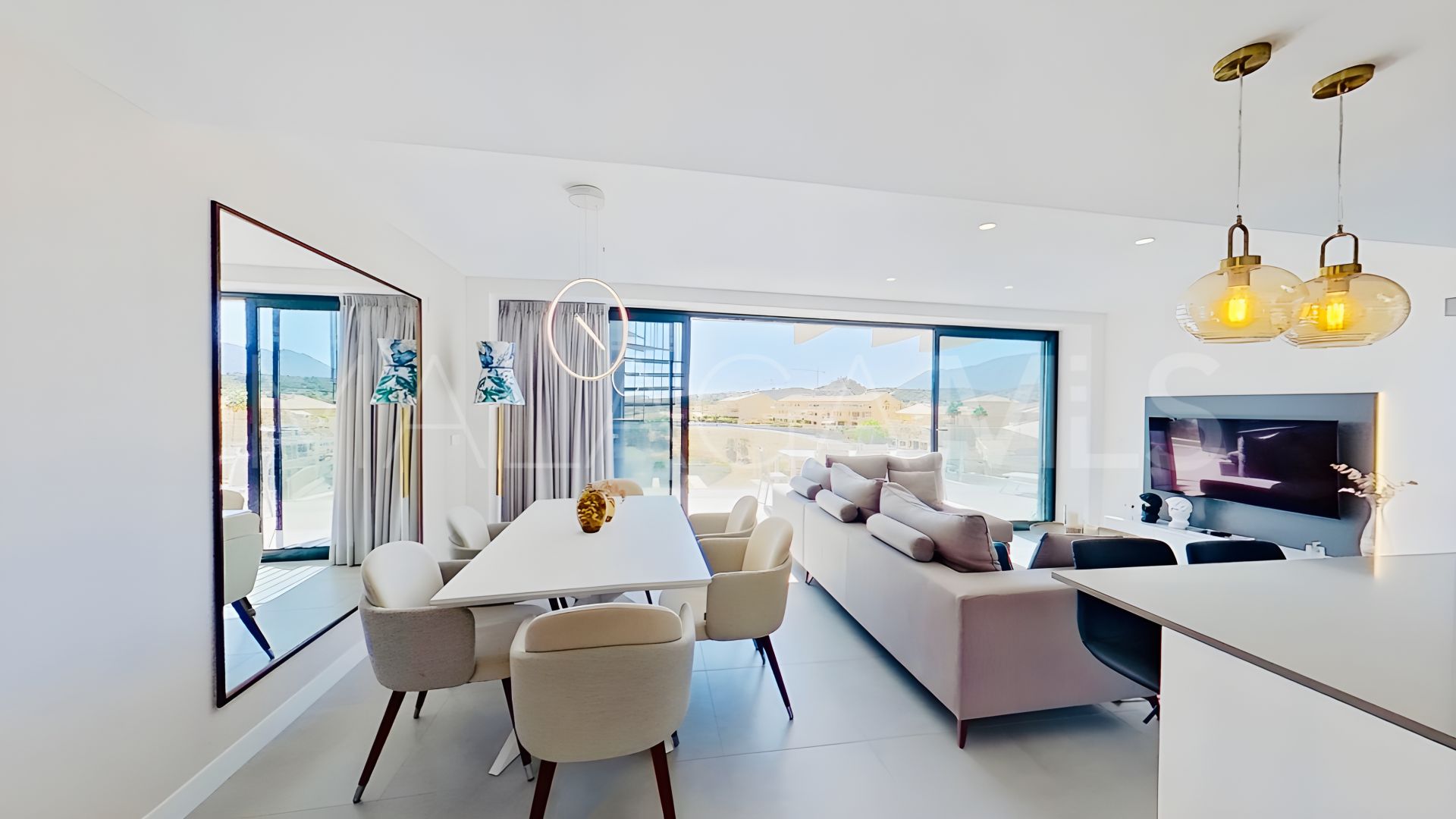 Ático for sale with 3 bedrooms in Estepona