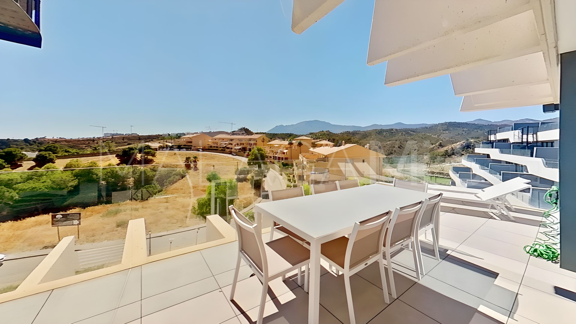 Ático for sale with 3 bedrooms in Estepona
