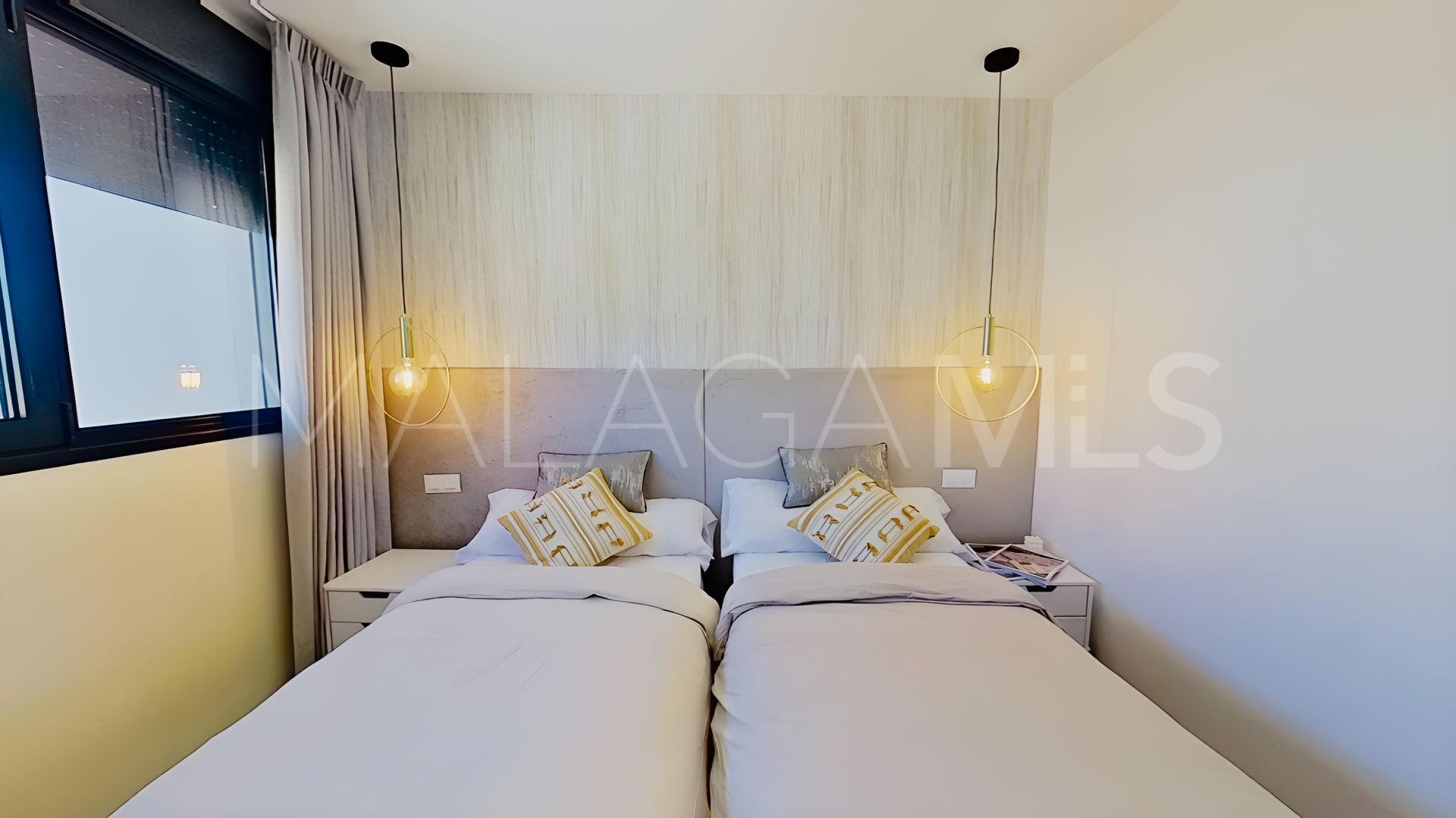 Ático for sale with 3 bedrooms in Estepona