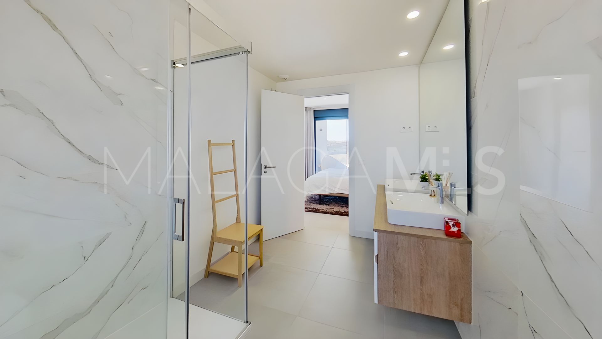 Ático for sale with 3 bedrooms in Estepona