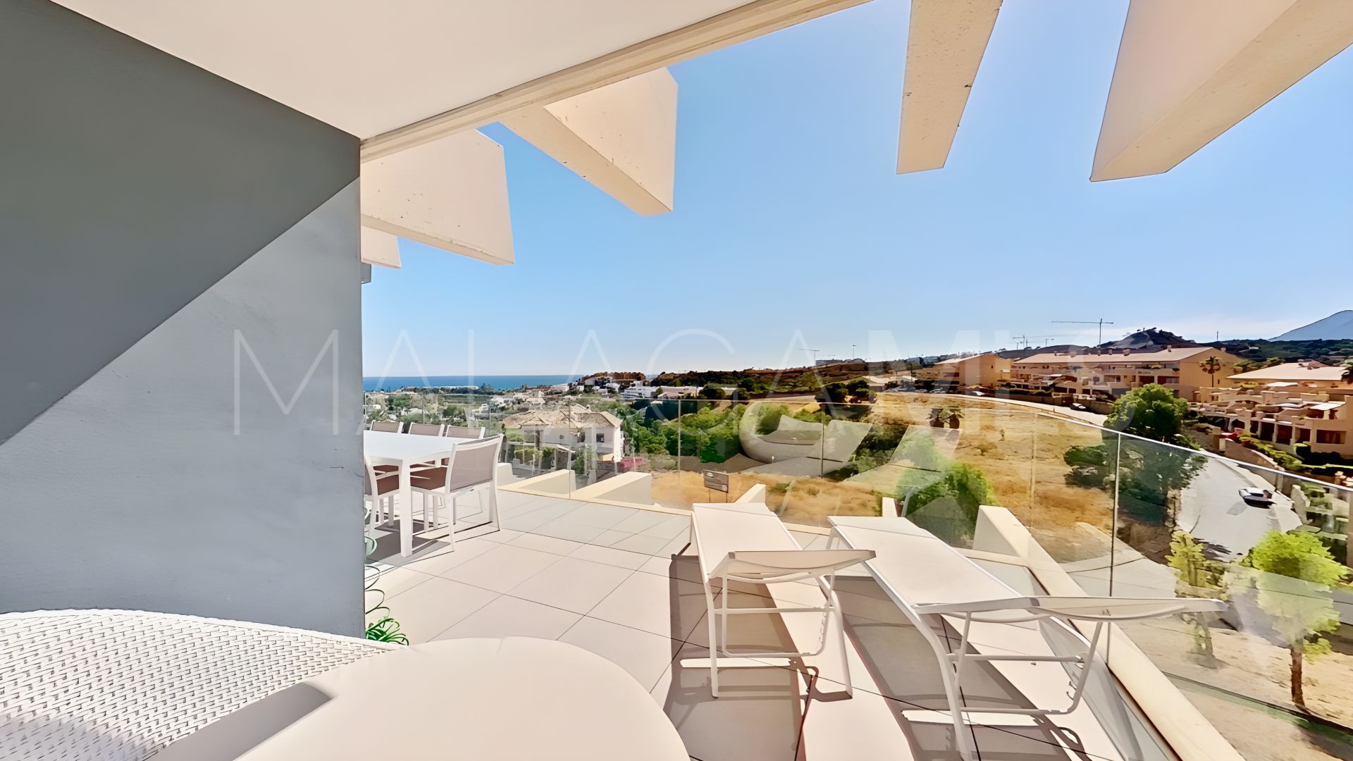 Ático for sale with 3 bedrooms in Estepona