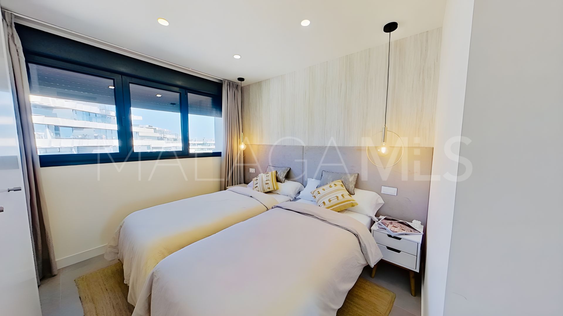 Ático for sale with 3 bedrooms in Estepona