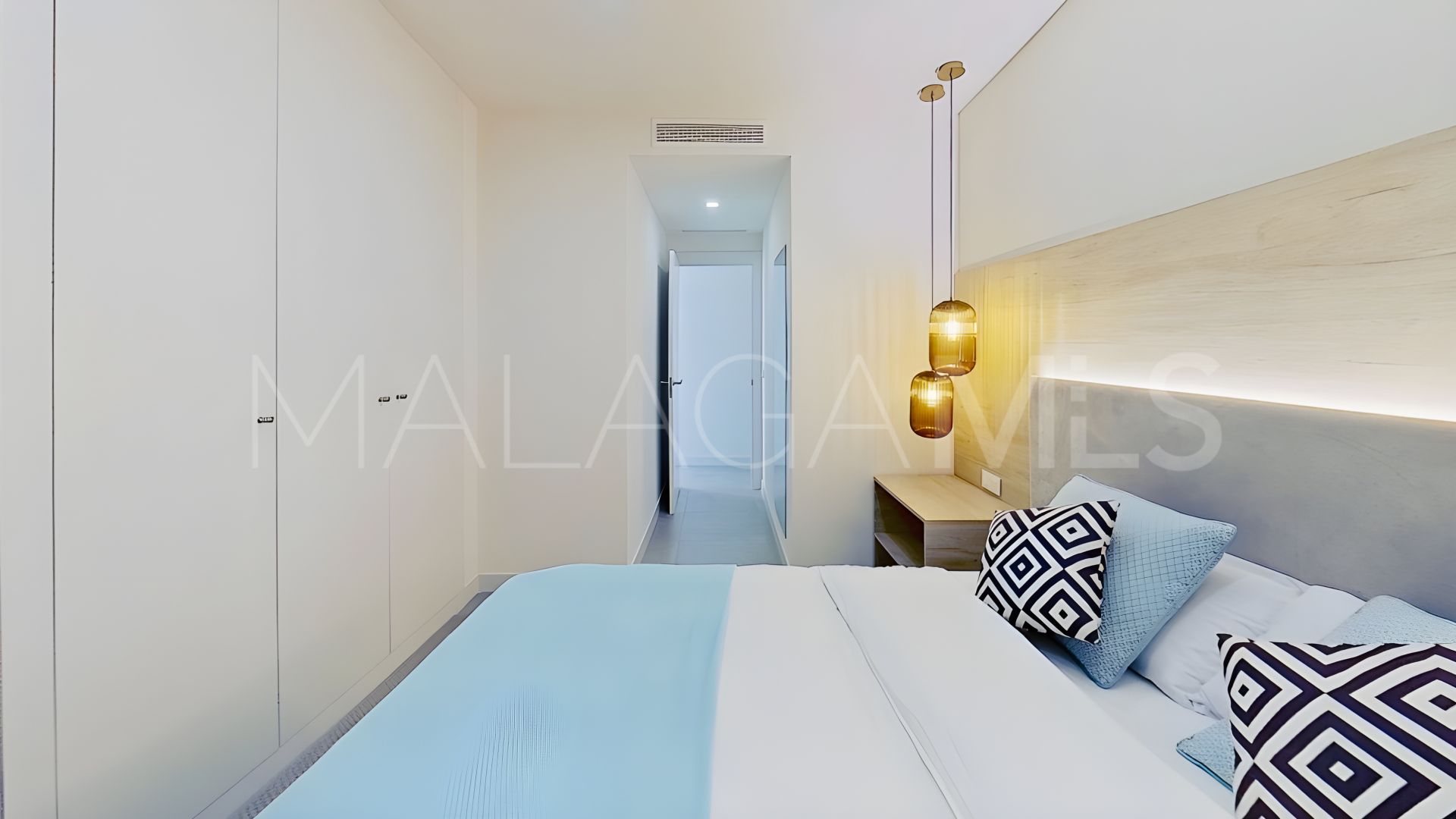 Ático for sale with 3 bedrooms in Estepona