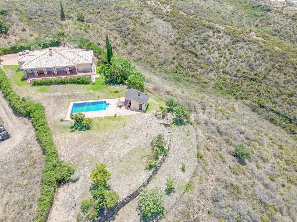 Villa for sale in Cala de Mijas