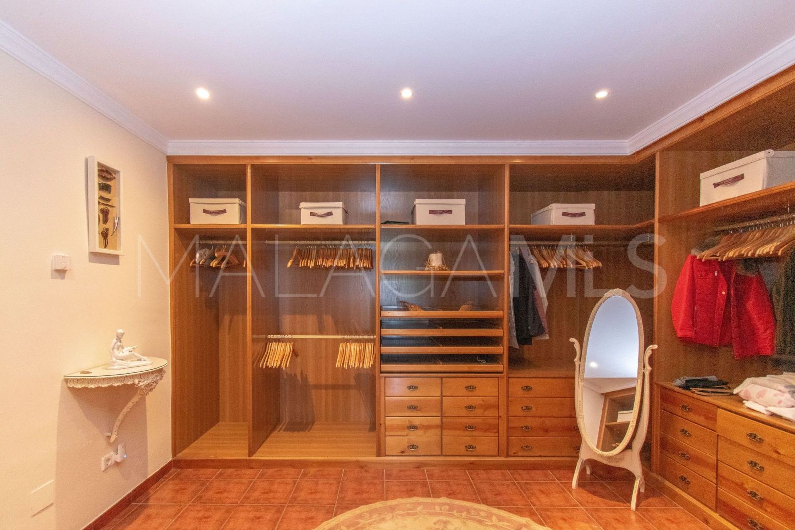 Villa for sale in Cala de Mijas