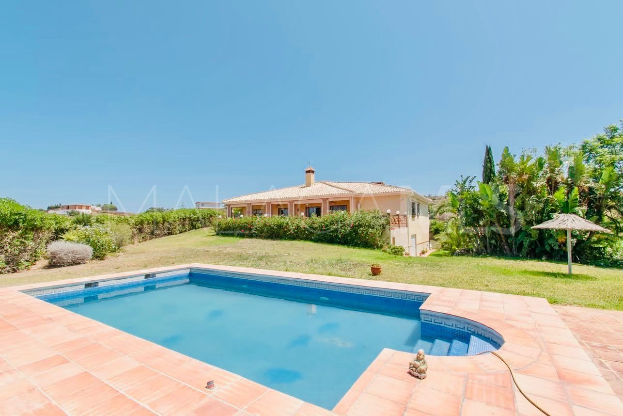 Villa for sale in Cala de Mijas