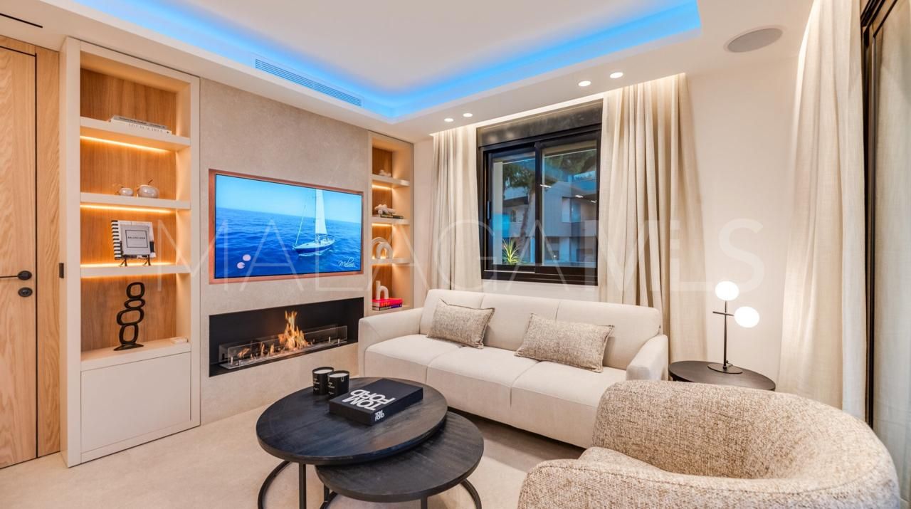 For sale 2 bedrooms apartment in Nueva Andalucia