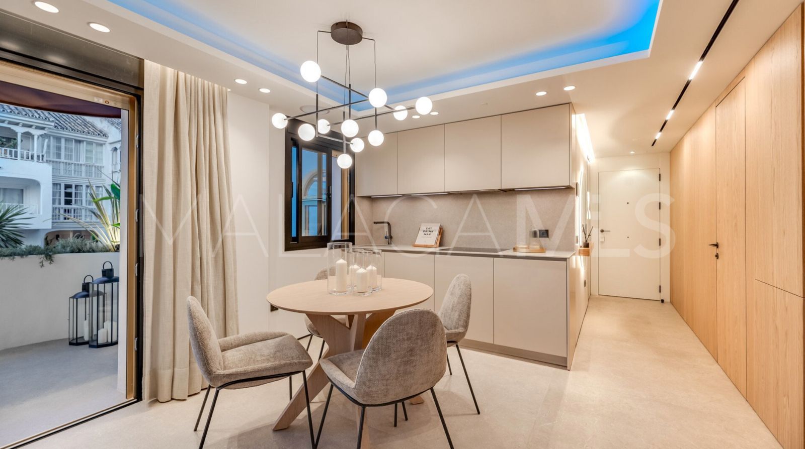 For sale 2 bedrooms apartment in Nueva Andalucia