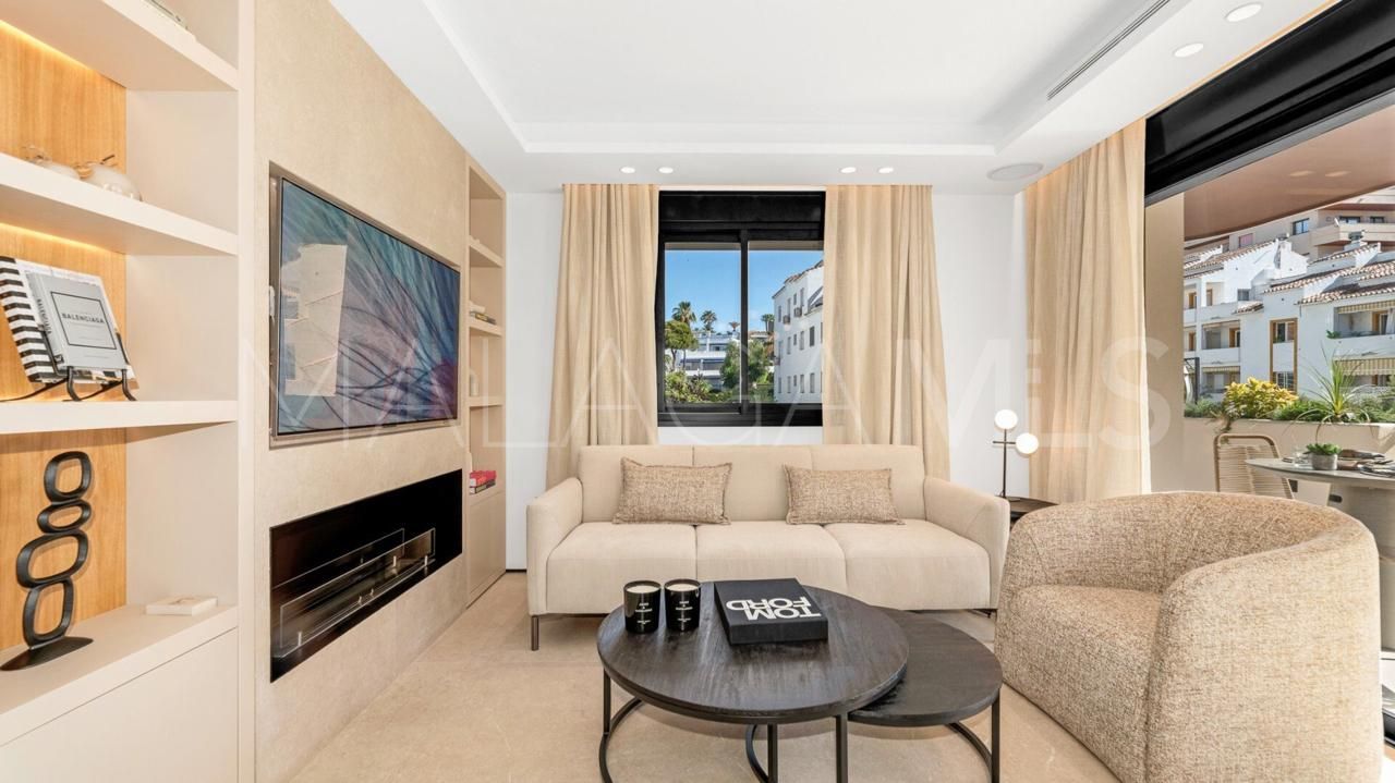 For sale 2 bedrooms apartment in Nueva Andalucia