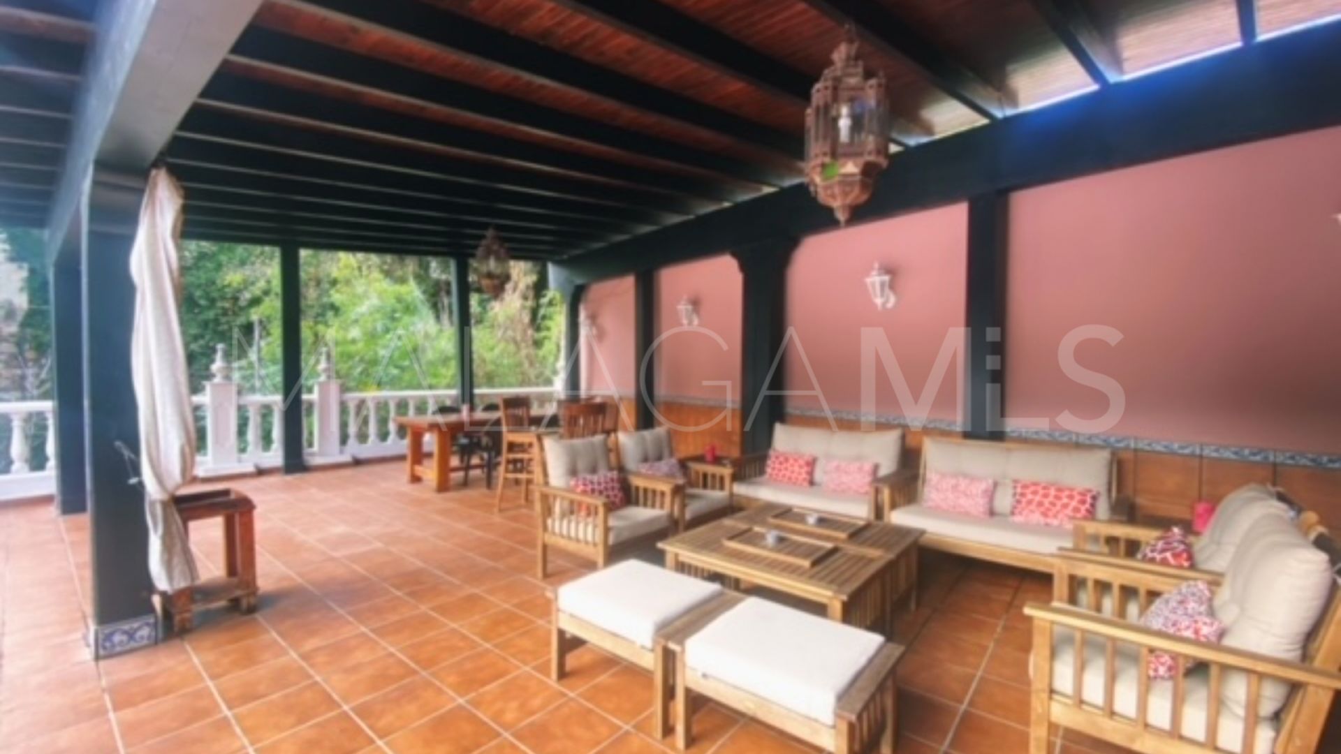 Buy casa in Sitio de Calahonda with 6 bedrooms