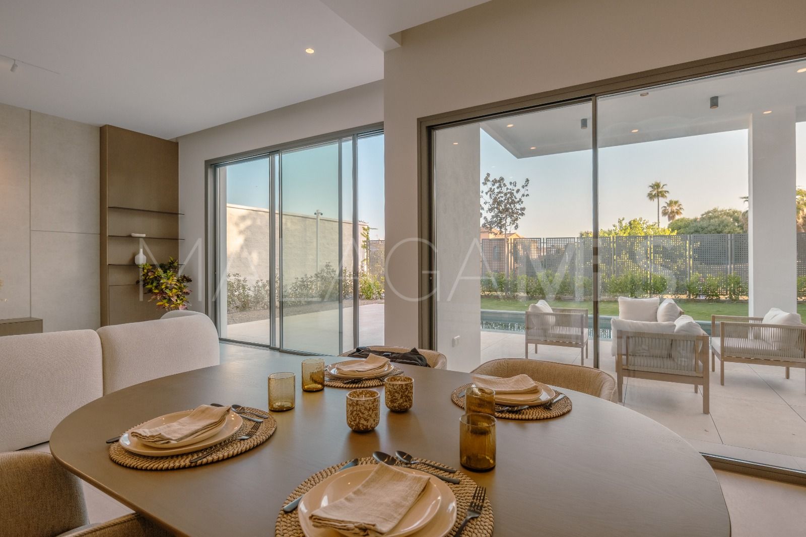 Villa for sale in Estepona