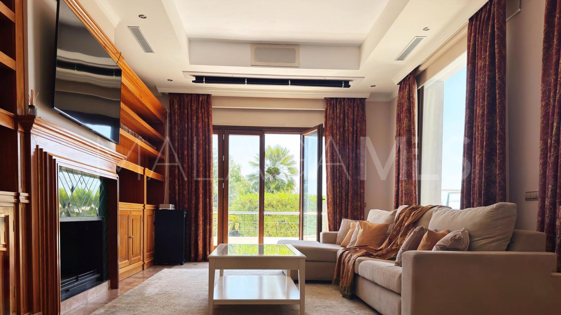 Villa for sale in La Zagaleta